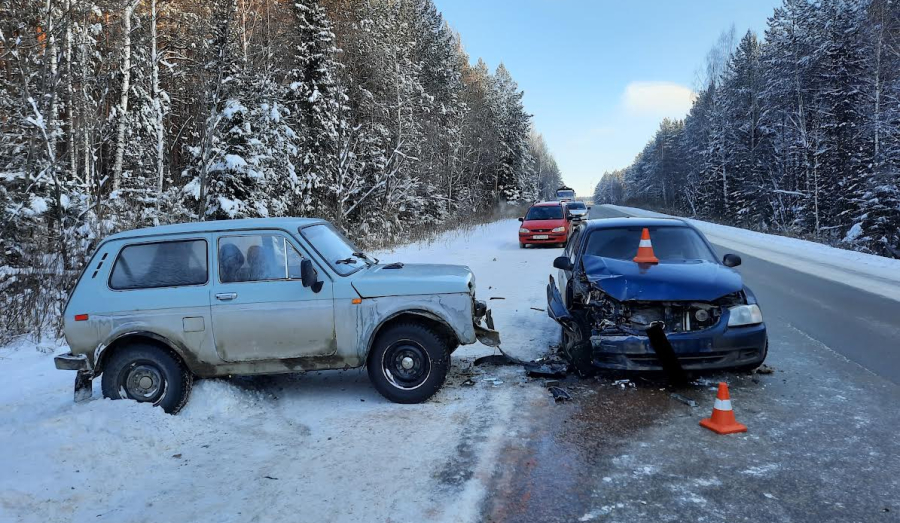 Водитель со стажем 7 дней устроил массовую аварию под Нижним Тагилом